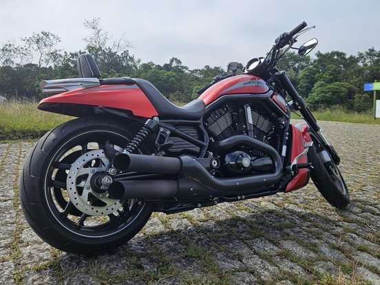 HARLEY-DAVIDSON-V ROD NIGHT ROD ESPECIAL HARLEY-DAVIDSON-V ROD NIGHT ROD ESPECIAL-2013
