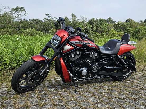 HARLEY-DAVIDSON-V ROD NIGHT ROD ESPECIAL HARLEY-DAVIDSON-V ROD NIGHT ROD ESPECIAL-2013