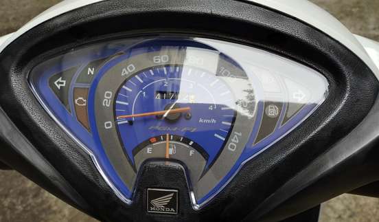 HONDA-BIZ 125 ES HONDA-BIZ 125 ES-2015