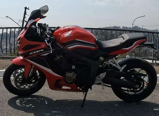 HONDA-CBR 650R ABS-2022