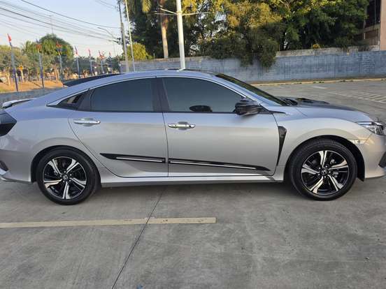 HONDA-CIVIC-1.5 16V TURBO GASOLINA TOURING 4P CVT HONDA-CIVIC-2018
