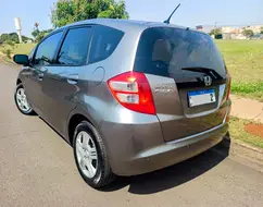 HONDA FIT 1.4 DX 16V FLEX 4P MANUAL HONDA FIT 1.4 DX 16V FLEX 4P MANUAL