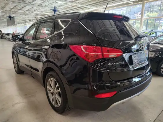 HYUNDAI-SANTA FÉ-3.3 MPFI 4X4 V6 270CV GASOLINA 4P AUTOMÁTICO HYUNDAI-SANTA FÉ-2013
