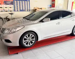 HYUNDAI AZERA 3.0 MPFI GLS V6 24V GASOLINA 4P AUTOMÁTICO HYUNDAI AZERA 3.0 MPFI GLS V6 24V GASOLINA 4P AUTOMÁTICO