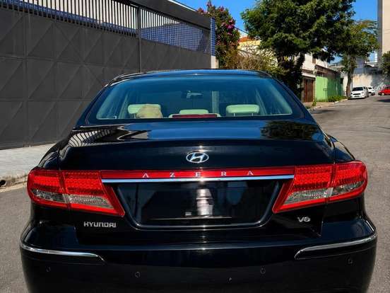 HYUNDAI-AZERA-3.3 MPFI GLS SEDAN V6 24V GASOLINA 4P AUTOMÁTICO HYUNDAI-AZERA-2010