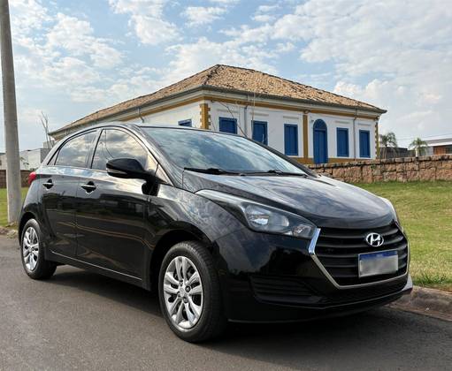 HYUNDAI HB20 1.6 COMFORT PLUS 16V FLEX 4P MANUAL