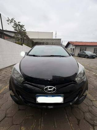 HYUNDAI HB20S 1.6 COMFORT PLUS 16V FLEX 4P MANUAL