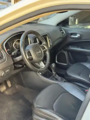 JEEP-COMPASS-2.0 16V FLEX LONGITUDE AUTOMÁTICO JEEP-COMPASS-2018