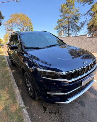 JEEP-COMMANDER-2024