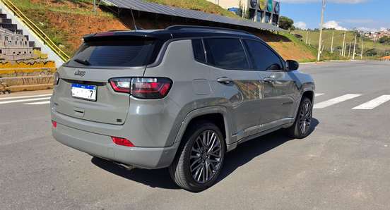 JEEP-COMPASS-2022