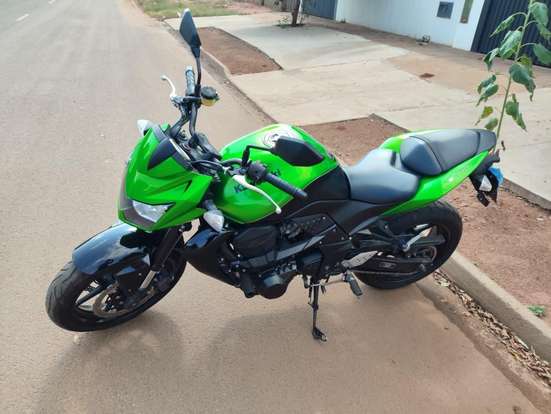 KAWASAKI-Z-750 KAWASAKI-Z-750-2012