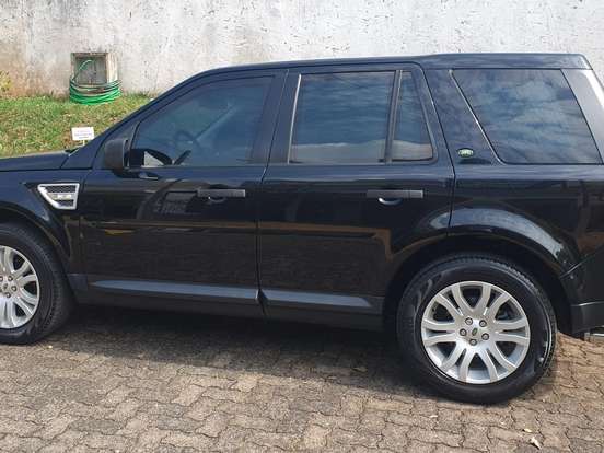 LAND ROVER-FREELANDER-3.2 SE 6 CILINDROS 24V GASOLINA 4P AUTOMÁTICO LAND ROVER-FREELANDER-2009