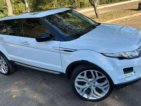 LAND ROVER-RANGE ROVER EVOQUE-2.2 SDA PRESTIGE 4X4 16V DIESEL 4P AUTOMÁTICO LAND ROVER-RANGE ROVER EVOQUE-2014
