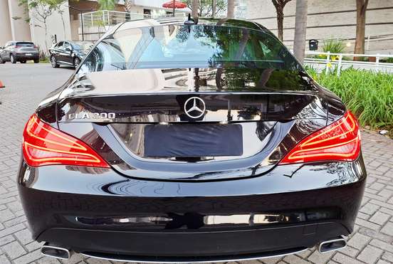 MERCEDES-BENZ-CLA 200-2015