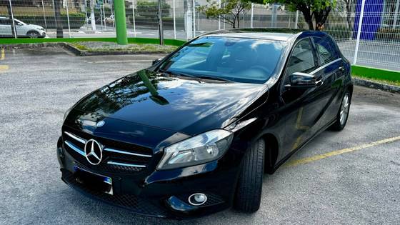 MERCEDES-BENZ CLASSE A 1.6 200 TURBO STYLE GASOLINA 4P AUTOMATIZADO