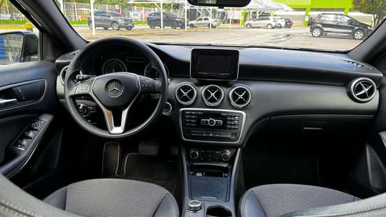 MERCEDES-BENZ-CLASSE A-1.6 200 TURBO STYLE GASOLINA 4P AUTOMATIZADO MERCEDES-BENZ-CLASSE A-2014