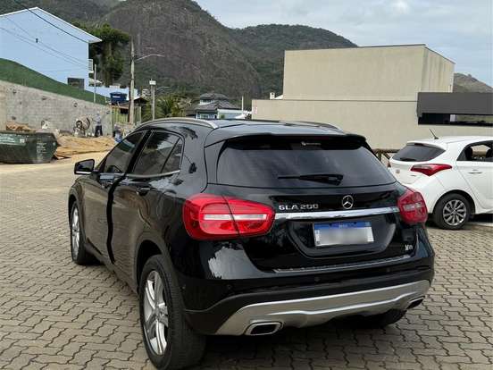 MERCEDES-BENZ-GLA 200-1.6 CGI ADVANCE 16V TURBO FLEX 4P AUTOMÁTICO MERCEDES-BENZ-GLA 200-2017