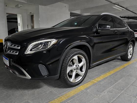 MERCEDES-BENZ GLA 200 1.6 CGI FLEX ADVANCE 7G-DCT
