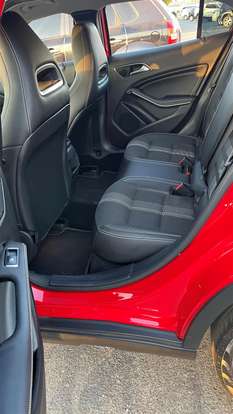 MERCEDES-BENZ-GLA 200-2017