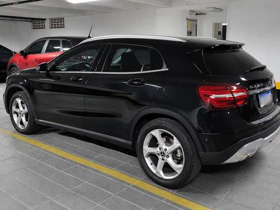 MERCEDES-BENZ-GLA 200-1.6 CGI FLEX ADVANCE 7G-DCT MERCEDES-BENZ-GLA 200-2019