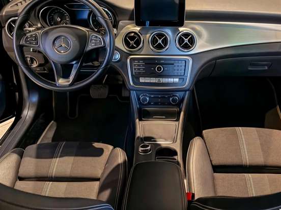 MERCEDES-BENZ-GLA 200-1.6 CGI FLEX ADVANCE 7G-DCT MERCEDES-BENZ-GLA 200-2019