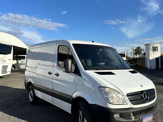 MERCEDES-BENZ-SPRINTER-2.2 311 CDI FURGÃO STREET 7.5 16V BI-TURBO DIESEL MANUAL MERCEDES-BENZ-SPRINTER-2013