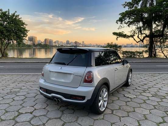 MINI-COOPER-1.6 S 16V TURBO GASOLINA 2P AUTOMÁTICO MINI-COOPER-2013