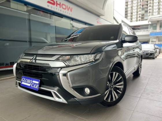 MITSUBISHI OUTLANDER 2.0 MIVEC GASOLINA HPE AUTOMÁTICO