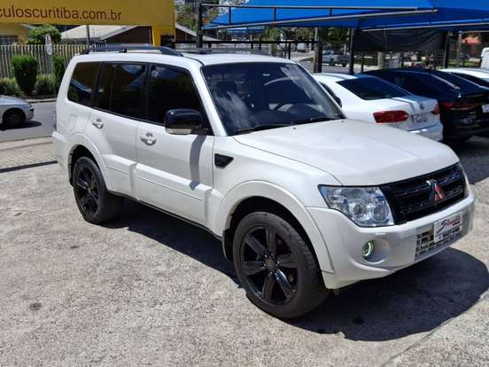 MITSUBISHI-PAJERO FULL-3.2 HPE 4X4 16V TURBO INTERCOOLER DIESEL 4P AUTOMÁTICO MITSUBISHI-PAJERO FULL-2013