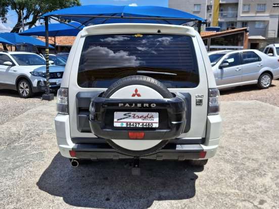 MITSUBISHI-PAJERO FULL-3.2 HPE 4X4 16V TURBO INTERCOOLER DIESEL 4P AUTOMÁTICO MITSUBISHI-PAJERO FULL-2013