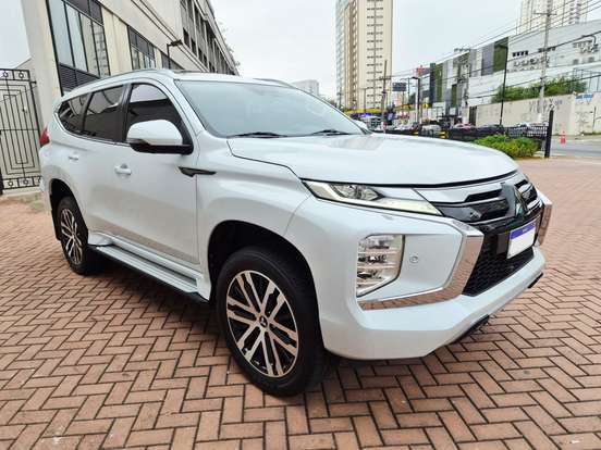 MITSUBISHI-PAJERO SPORT-2.4 16V MIVEC TURBO DIESEL LEGEND AWD AUTOMÁTICO MITSUBISHI-PAJERO SPORT-2023