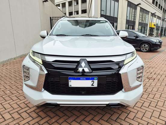 MITSUBISHI-PAJERO SPORT-2.4 16V MIVEC TURBO DIESEL LEGEND AWD AUTOMÁTICO MITSUBISHI-PAJERO SPORT-2023