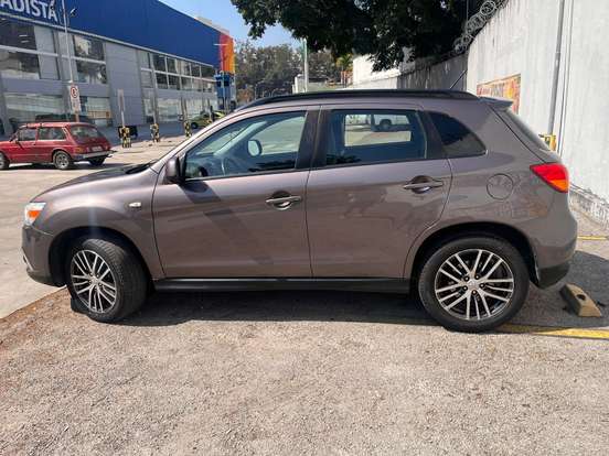 MITSUBISHI-ASX-2.0 4X2 16V FLEX 4P AUTOMÁTICO MITSUBISHI-ASX-2017