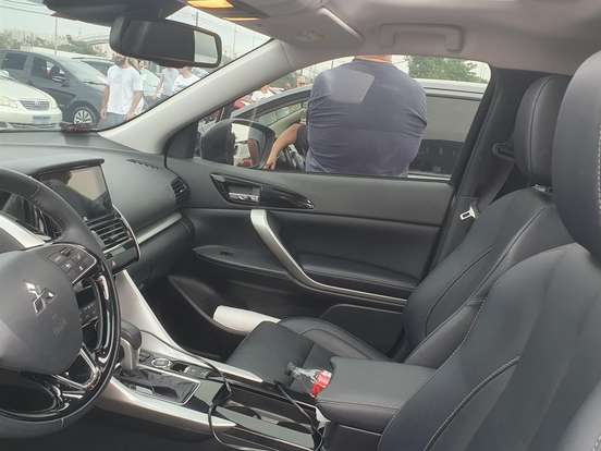 MITSUBISHI-ECLIPSE CROSS-1.5 MIVEC TURBO GASOLINA HPE-S S-AWC CVT MITSUBISHI-ECLIPSE CROSS-2024