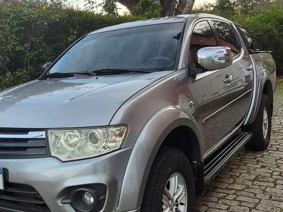 MITSUBISHI-L200 TRITON-3.2 HPE 4X4 CD 16V TURBO INTERCOOLER DIESEL 4P AUTOMÁTICO MITSUBISHI-L200 TRITON-2014