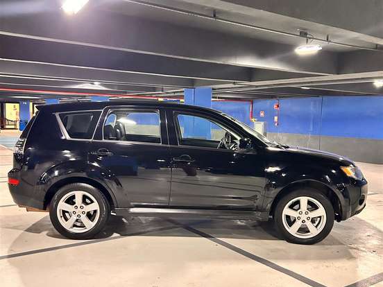 MITSUBISHI-OUTLANDER-2.4 4X4 16V GASOLINA 4P AUTOMÁTICO MITSUBISHI-OUTLANDER-2008