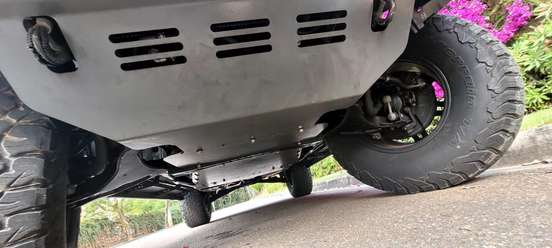 MITSUBISHI-PAJERO FULL-2014