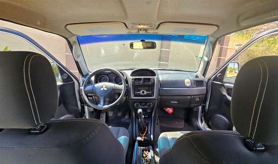 MITSUBISHI-PAJERO TR4-2.0 4X2 16V 140CV FLEX 4P MANUAL MITSUBISHI-PAJERO TR4-2014