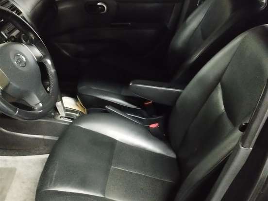 NISSAN-GRAND LIVINA-1.8 SL 16V FLEX 4P AUTOMÁTICO NISSAN-GRAND LIVINA-2011