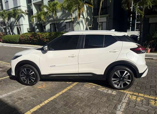NISSAN-KICKS-2022