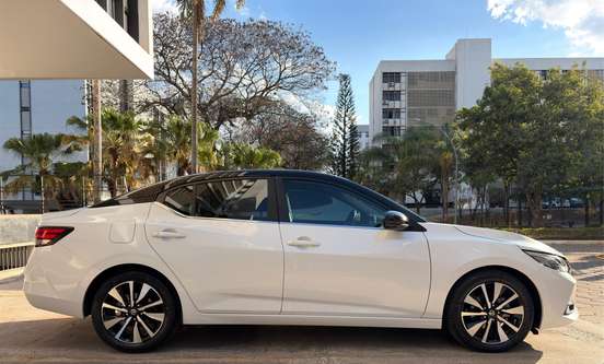 NISSAN-SENTRA-2023