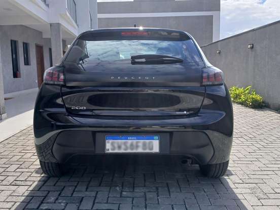 PEUGEOT-208-2023