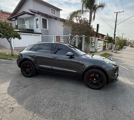 PORSCHE-MACAN-2019
