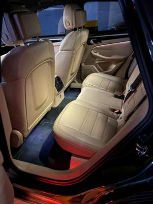 PORSCHE-MACAN-2022