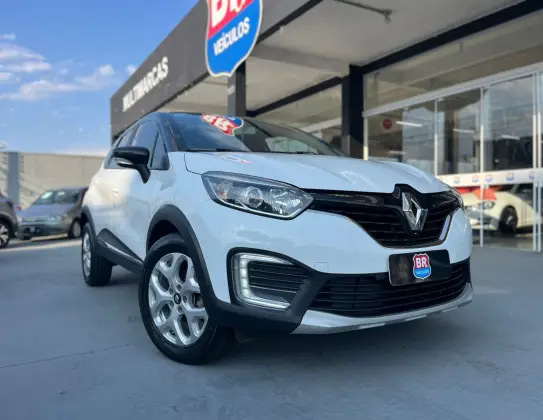 RENAULT CAPTUR 1.6 16V SCE FLEX ZEN MANUAL RENAULT CAPTUR 1.6 16V SCE FLEX ZEN MANUAL