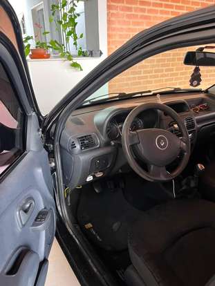 RENAULT-CLIO-2013