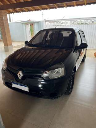 RENAULT-CLIO-2013