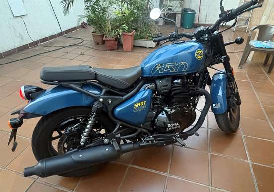 ROYAL ENFIELD-SHOTGUN 650 PLASMA BLUE-2025