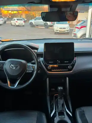 TOYOTA-COROLLA CROSS-2024