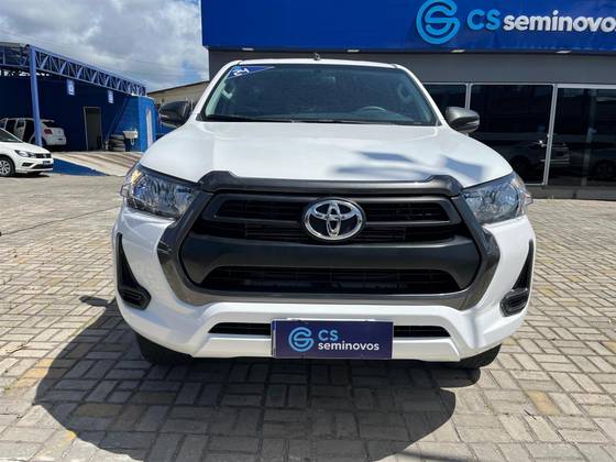 TOYOTA HILUX 2.8 D-4D TURBO DIESEL CD POWER PACK 4X4 AUTOMÁTICO